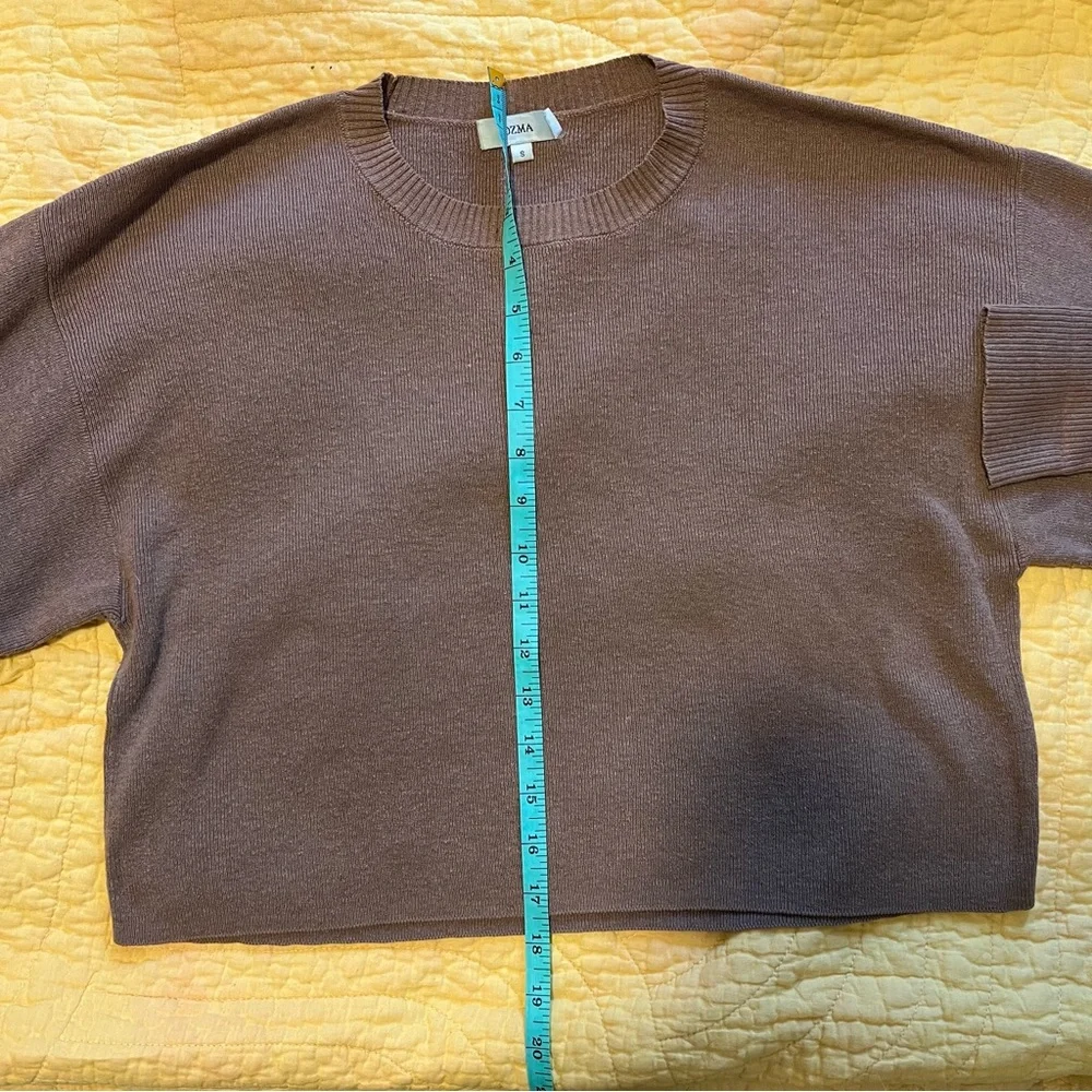 Ozma Noe Crop Sweater in Pima Linen (mushroom) - Picture 3 of 9